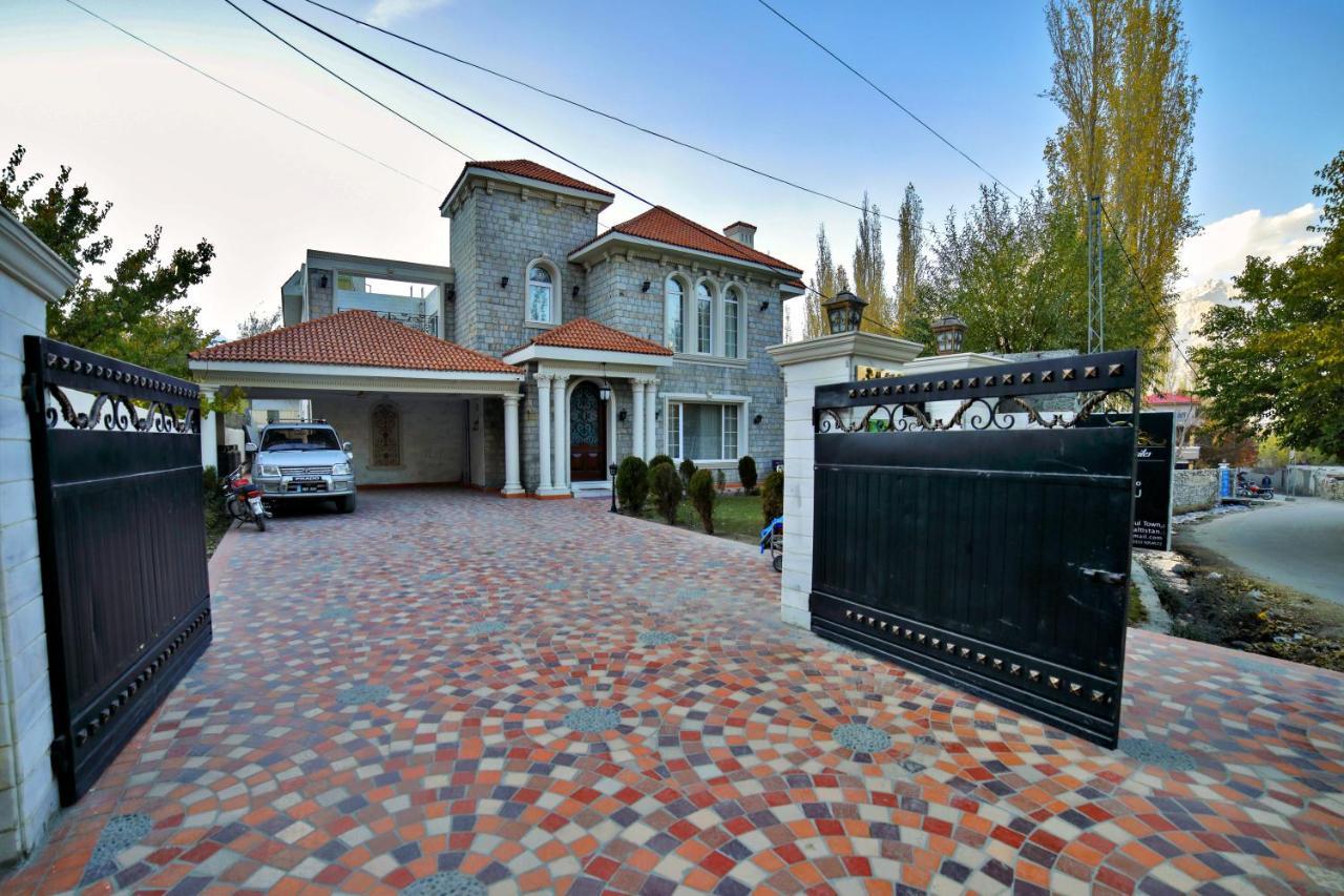 Arish Luxury Suites Skardu Exteriér fotografie