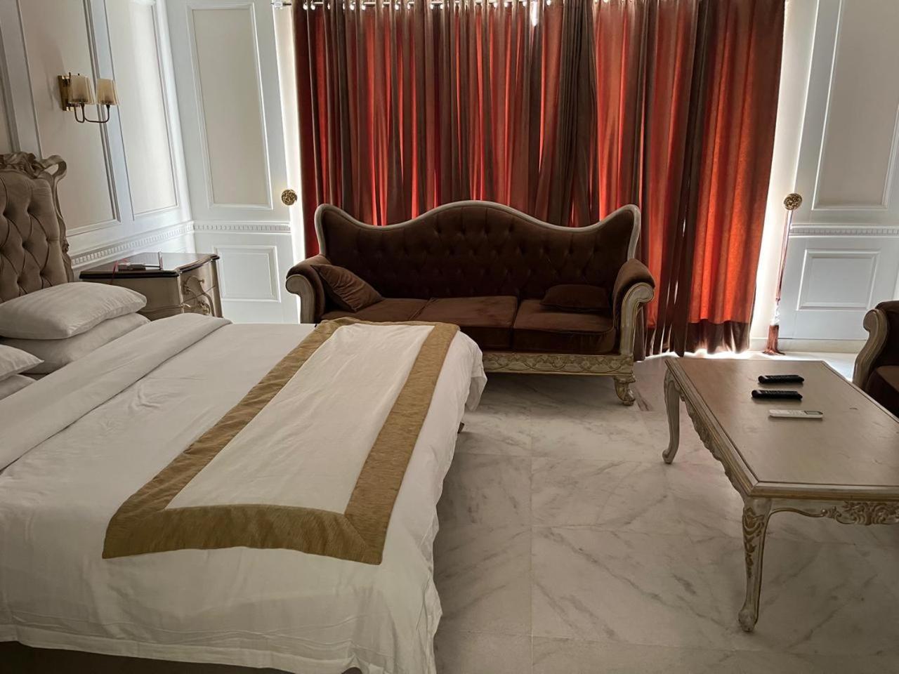 Arish Luxury Suites Skardu Exteriér fotografie